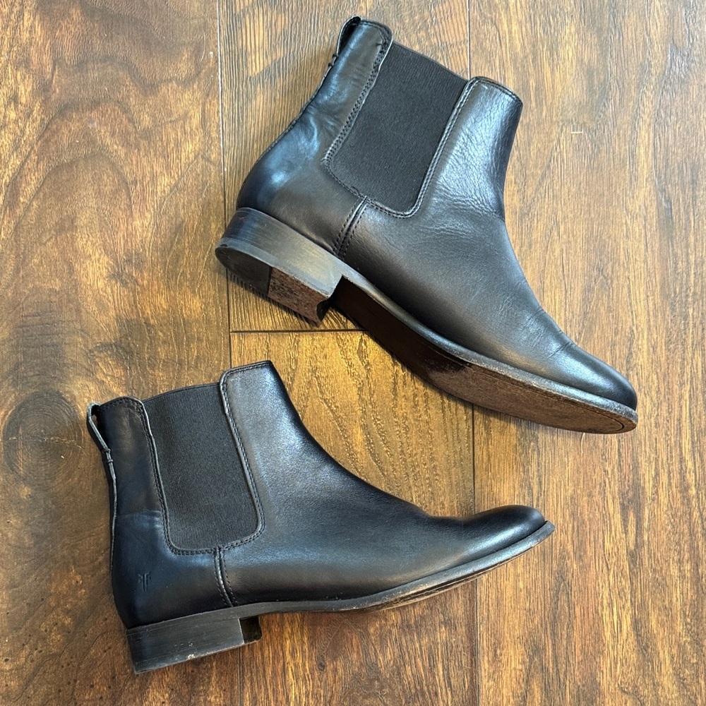 Frye - Women’s Black Leather Boots - Size 8.5